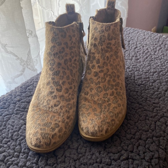 Leopard print booties - Picture 1 of 4